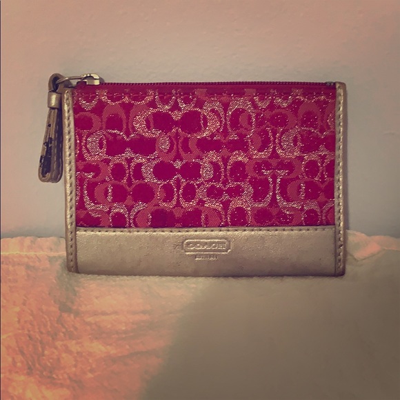 Coach Handbags - ❤️Coach pink mini wallet with logo💕